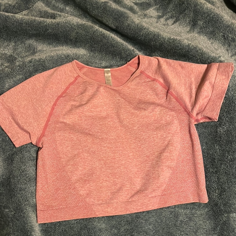 Dusty pink workout top